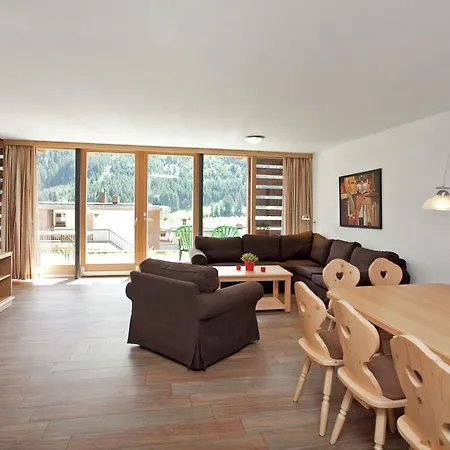 Luxurious Chalet In With Sauna Alpesi faház